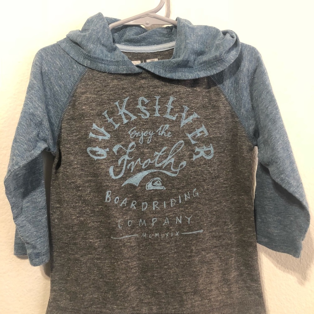Toddler’s Quicksilver hooded long sleeve
